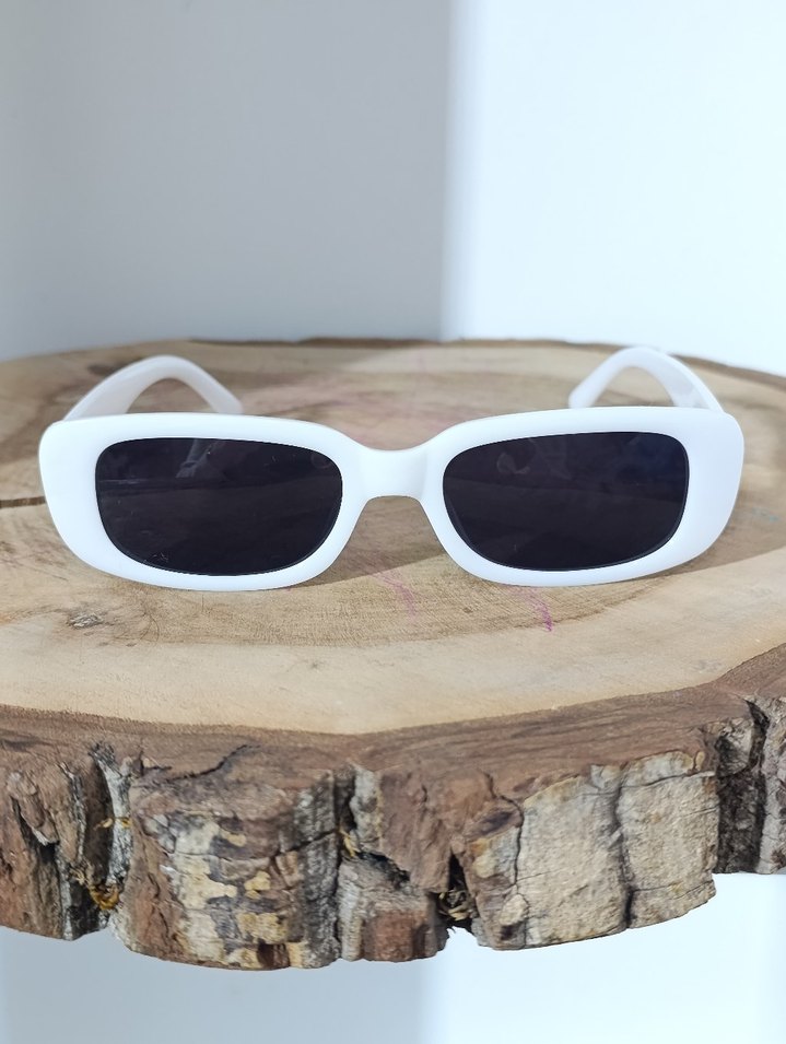 Beyaz Retro Kadın Güneş Gözlüğü - Görsel 3