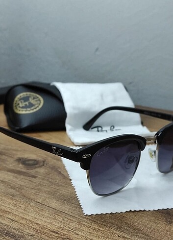 Ray Ban Clubmaster güneş gözlüğü siyah