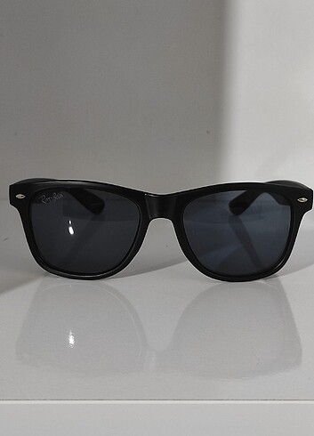 Ray Ban Wayfarer güneş gözlüğü