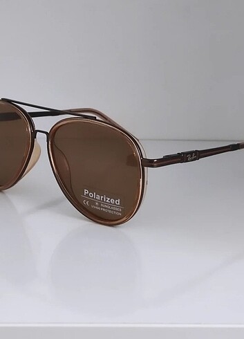 Polarize Ray-Ban Güneş gözlüğü 
