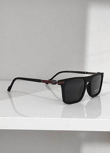 Gucci polarize güneş gözlüğü siyah