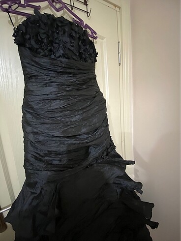 Balık model siyah abiye elbise