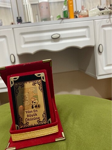  Beden Kırmızı açılıp kapanır plaket
