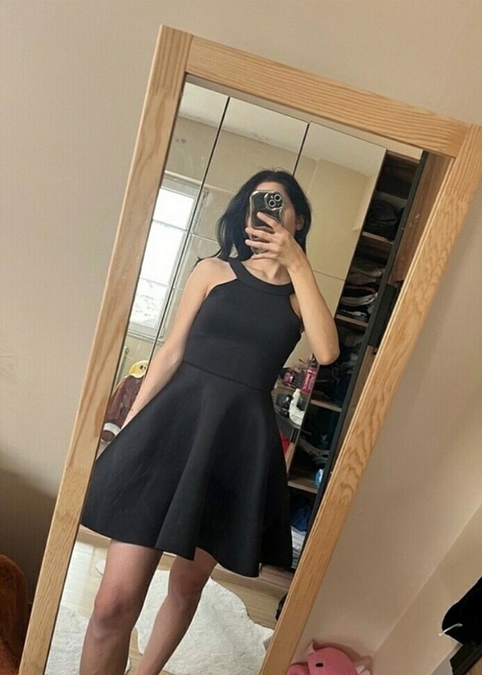 Siyah çan elbise - Görsel 4