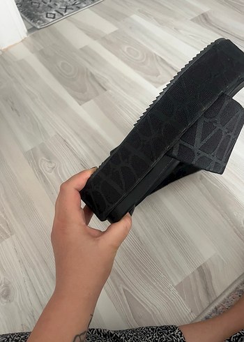 Valentino terlik - Görsel 2