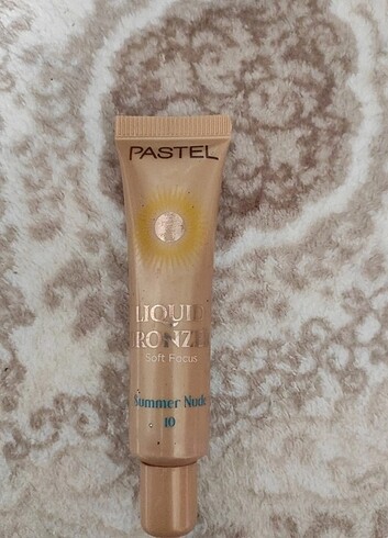 Pastel bronzer 10