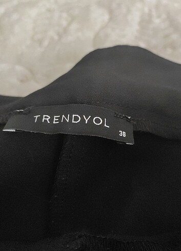 Trendyol & Milla Trendyolmilla siyah pantolon 