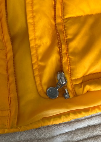 Sarı Düğmeli Erkek Mont Nike orijinal - Görsel 4