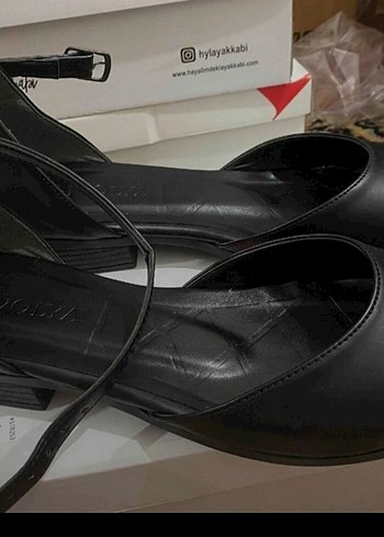 Siyah Tokalı Kadın Ayakkabı - Görsel 5