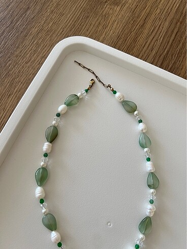 Beden İncili damla jade taşlı doğaltaş kolye