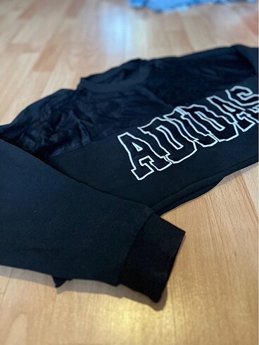 Adidas #sweatshirt #takip #beğeni #adidas