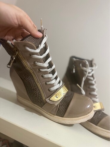 40 Beden camel Renk #spor #Ayakkabı #topuklu #orjinal #sneaker