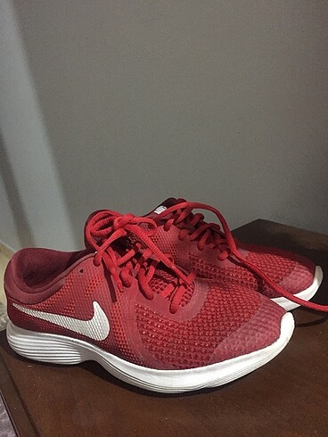 Nike spor ayakkabı