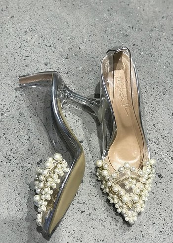 İnci Detaylı Beyaz Cam Topuklu Gelin Ayakkabısı - Görsel 7