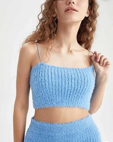l Beden mavi Renk Defacto peluş crop hırka takım
