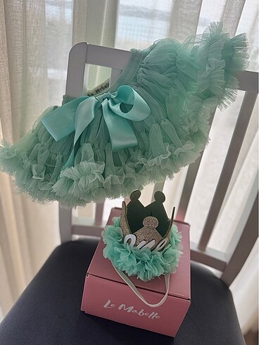 Le Mabelle mint etek + taç