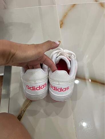 35 Beden Spor ayakkabı