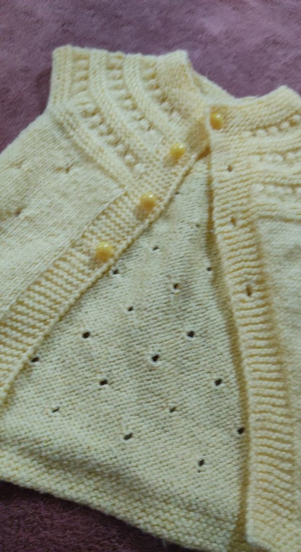 Sarı Kız Çocuk Örgü Kolsuz Hırka - Görsel 2