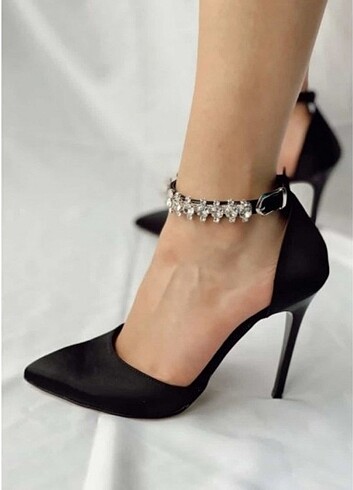 Plena Siyah-Gümüş Saten Topuklu Ayakkabı 