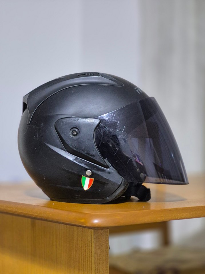 Siyah Kemerli Biker Motosiklet Kaskı - Görsel 3