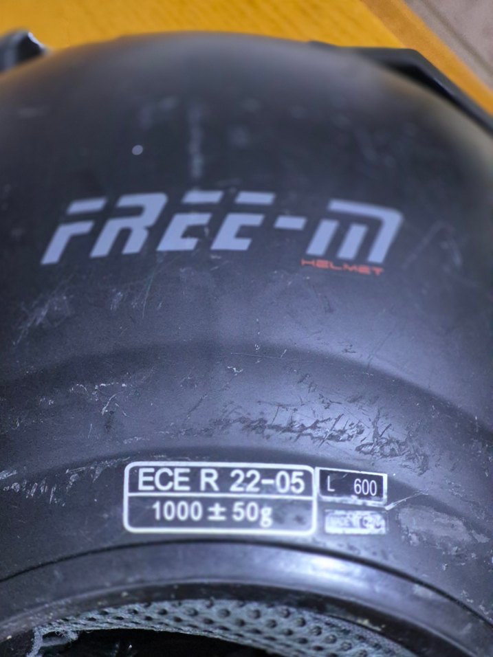 Siyah Kemerli Biker Motosiklet Kaskı - Görsel 5