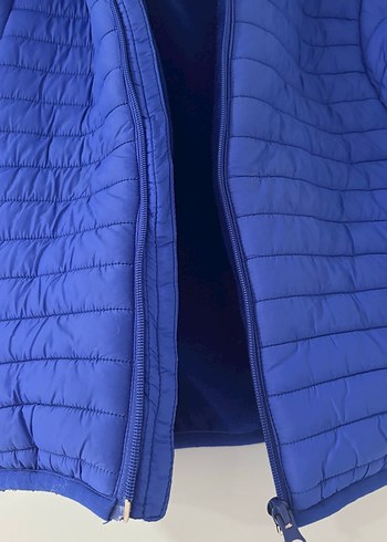 Erkek Çocuk Mavi Düğmeli Mont - Görsel 3