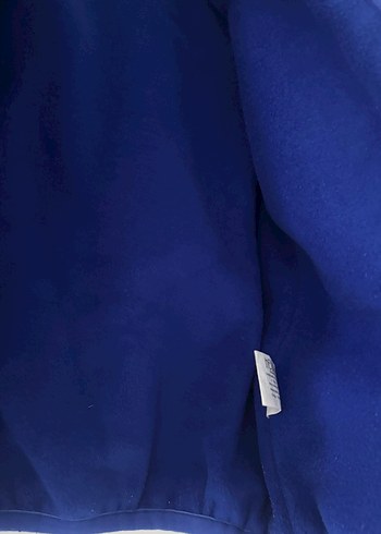 Erkek Çocuk Mavi Düğmeli Mont - Görsel 4