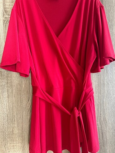 Kormızı bluz - Görsel 2