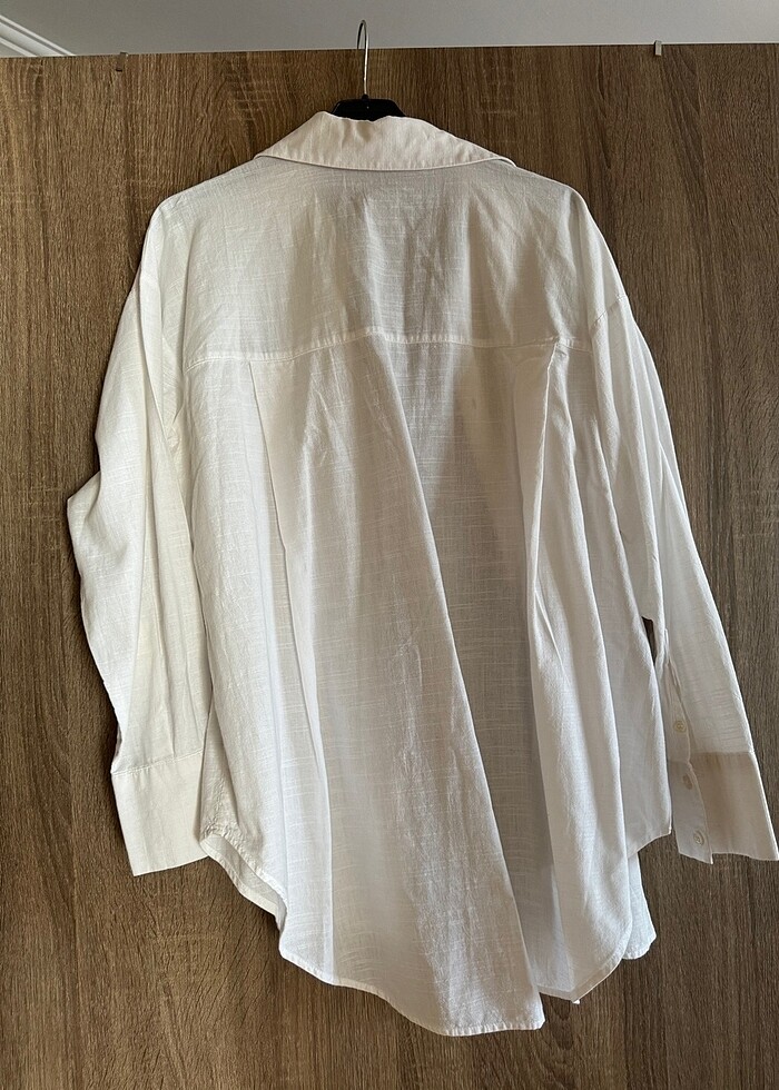 Beyaz gömlek - Görsel 2