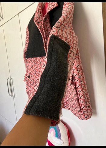 Pembe Desenli Kadın Mini Ceket - Görsel 3