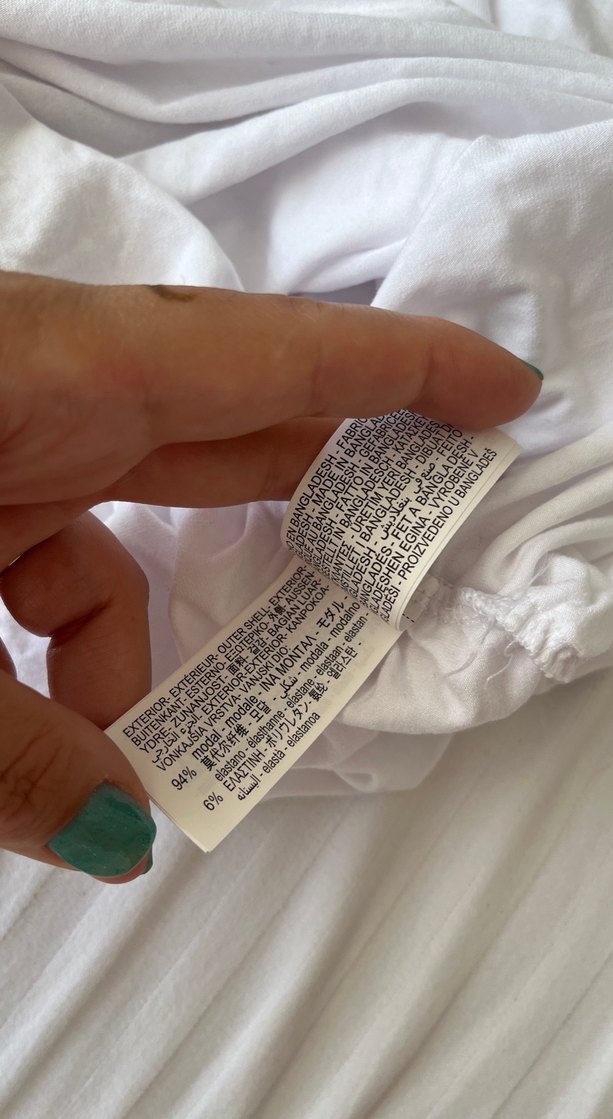 Beyaz Kolsuz Keten Dökümlü Bluz - Görsel 3