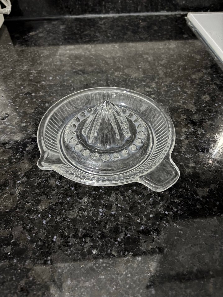 Şeffaf Cam Limon ve Narenciye Sıkacağı - Görsel 2