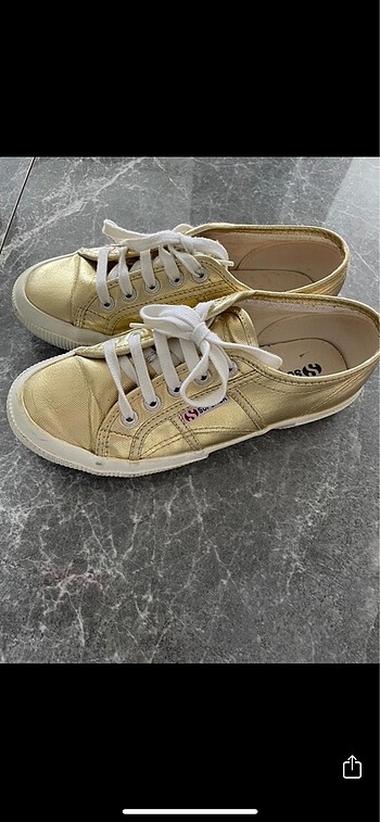 Superga Superga gold