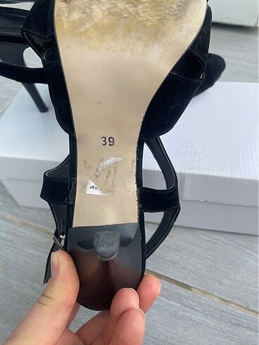 39 Beden siyah Renk Gusto ayakkabı