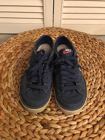 37 Beden Nike Spor Ayakkabı
