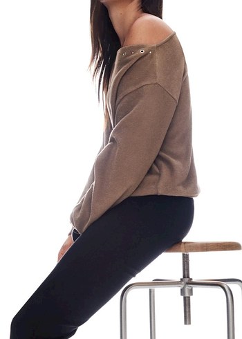 Bershka yaka detaylı orjinal Kadın Bluz - Görsel 2