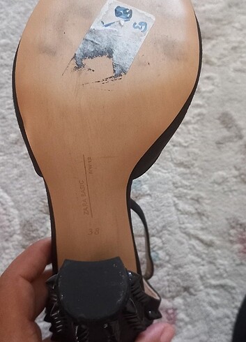 38 Beden siyah Renk Kalın topuklu