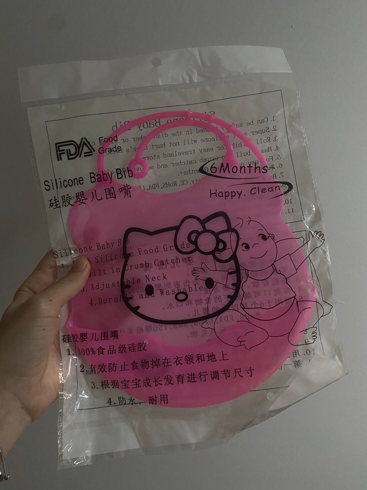 Silikon Bebek Önlüğü - Görsel 2