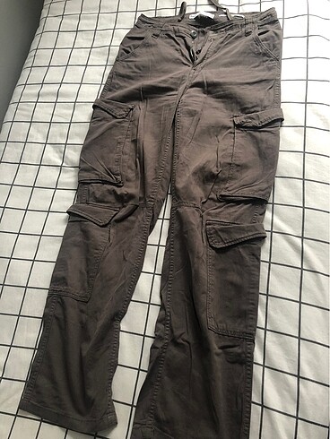 bershka kargo pantolon