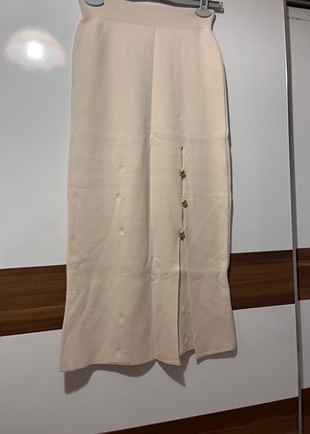 Bej Düğmeli Uzun Etek - Görsel 3