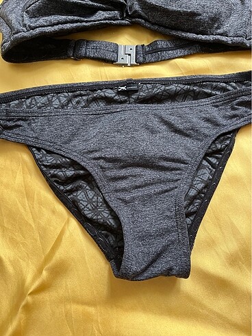 Diğer Grı bikini