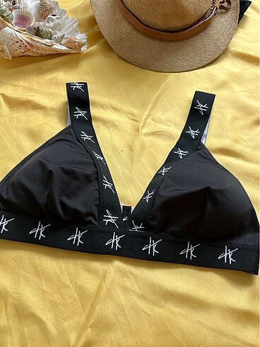 m Beden Siyah bikini üst