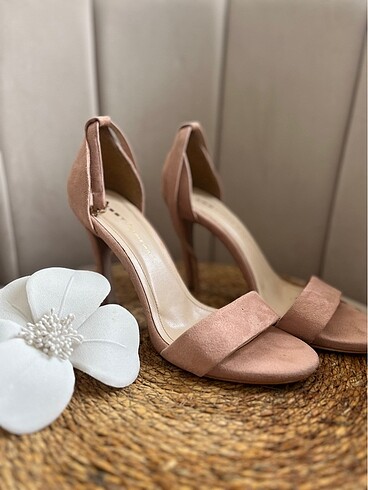 Nude numuk topuklu sandalet - Görsel 7