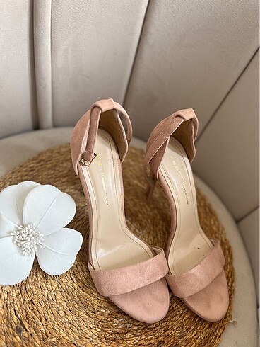 Nude numuk topuklu sandalet - Görsel 6