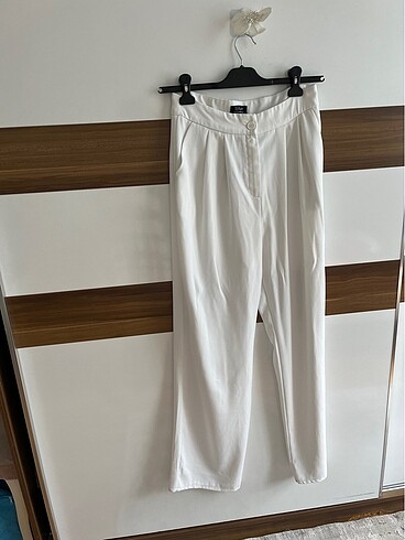 Diğer Beyaz kumaş pantalon