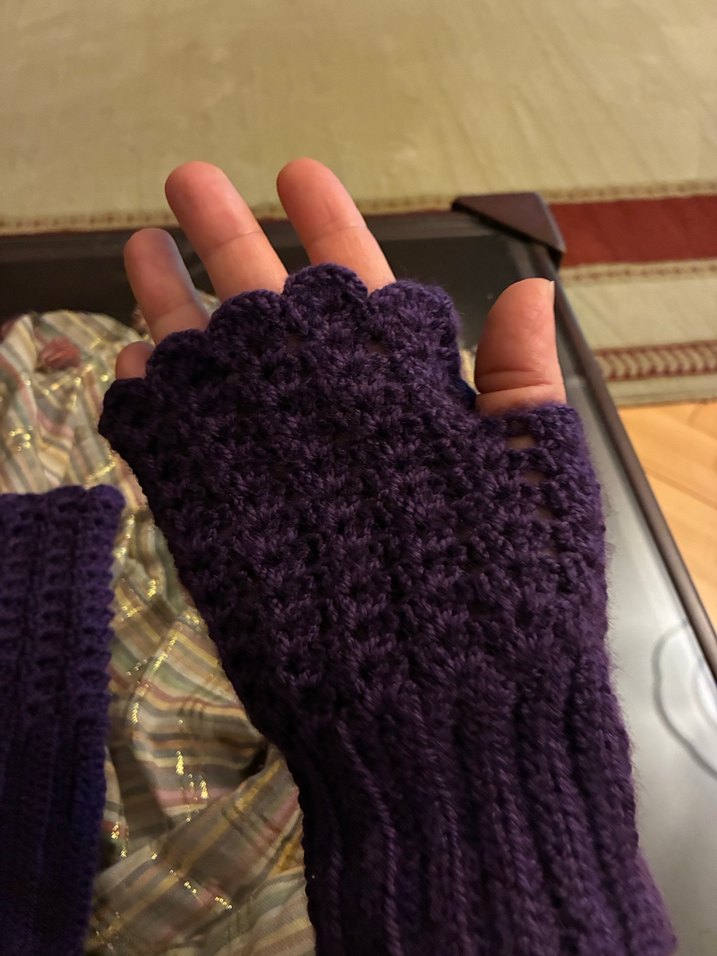 Mor Örgü Parmaksız Kadın Eldiveni - Görsel 3