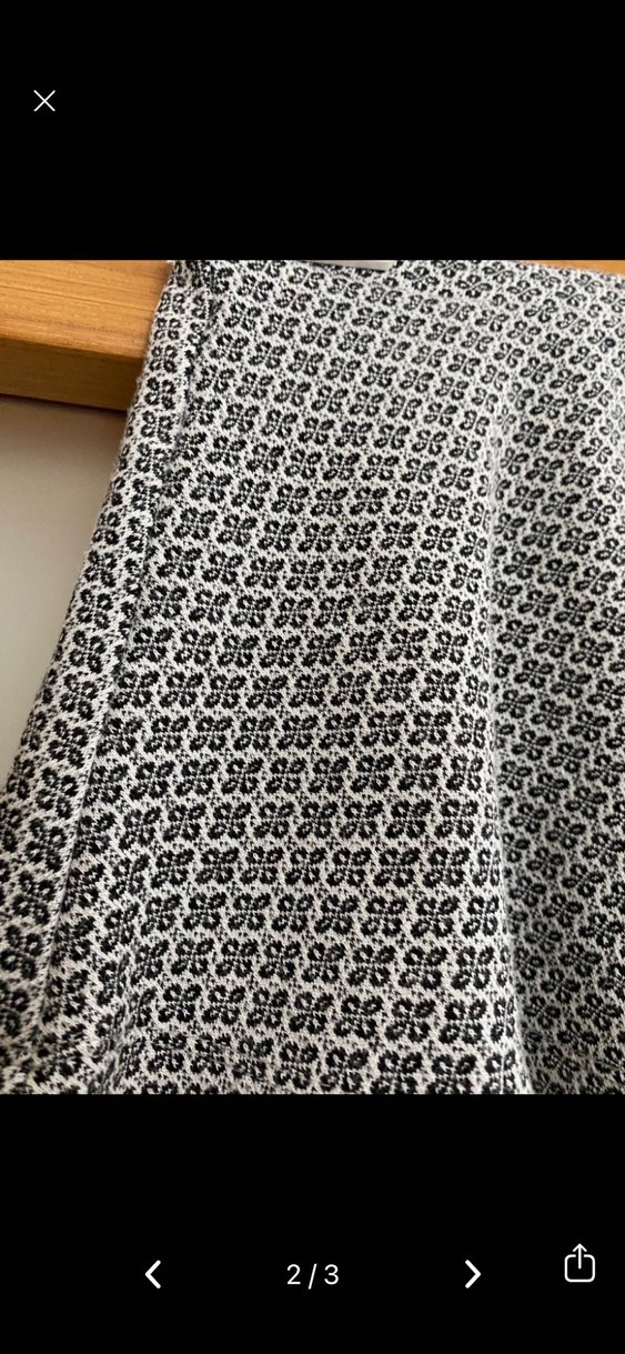 Gri Desenli Pileli Mini Etek - Görsel 2