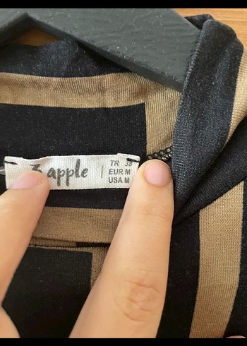 Kahverengi Baskılı Uzun Kollu Boğazlı Bluz - Görsel 2