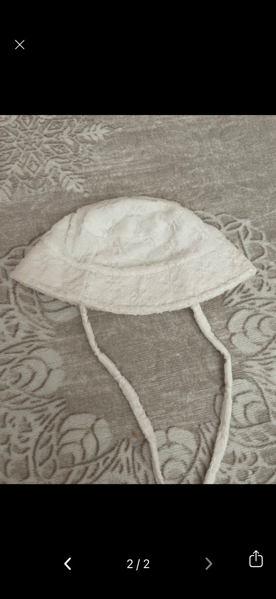 Kız Çocuk Çiçek Desenli Beyaz Şapka - Görsel 2