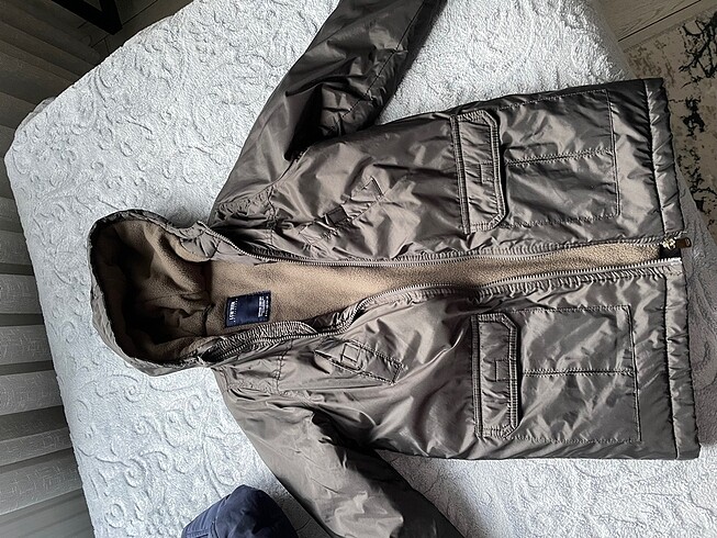 LC Waikiki Erke çocuk mont